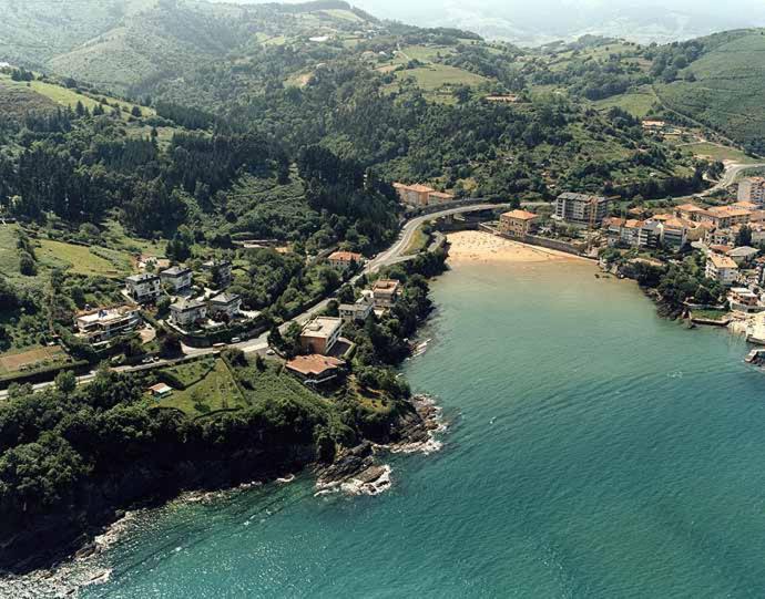 Apartamento Plazuela Sta Catalina I En Mundaka Con Parking By Kabia Gestion Exterior foto